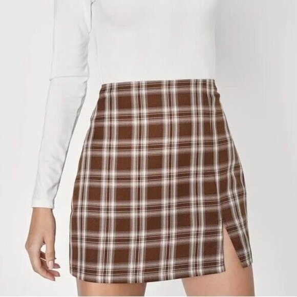 Potter's Pot Mini Skirt Size Large Juniors Rusty Plaid Fleece Back Zip Hem Slit - Picture 1 of 7